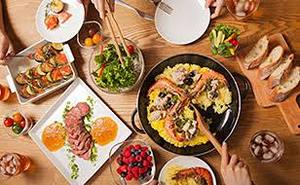 みんなで楽しく料理を作ろう( ◠‿◠ )🍳