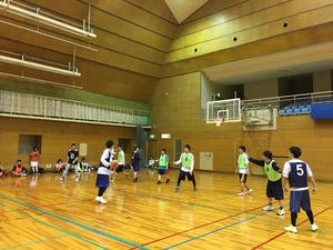 ビギナーバスケサークル