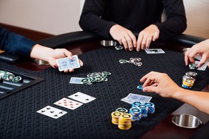 ポーカーサークル