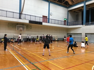 休日はみんなでバドミントン🏸✨