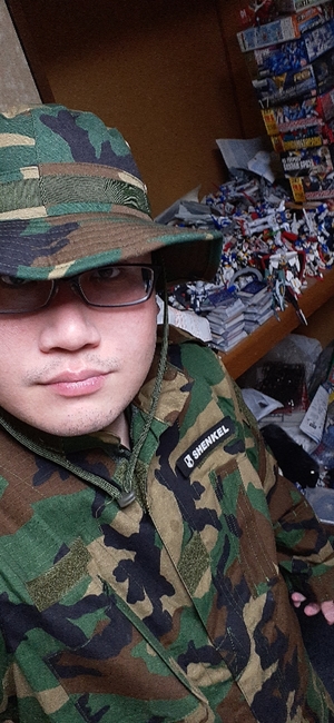 民兵軍事組織自警隊に、入りたい人よろしく
