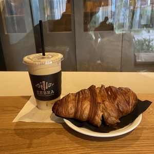 カフェ好きの方一緒に遊びましょう！！