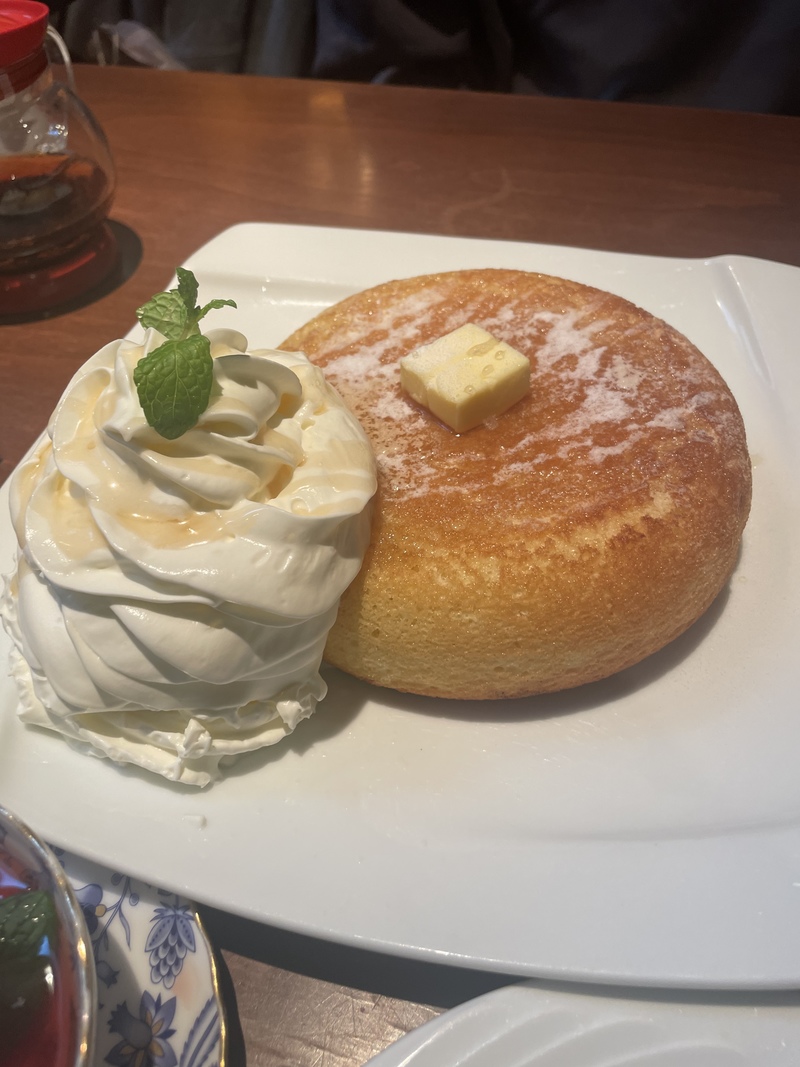 アラサー女子のカフェ巡り隊🍰🍭🍡🍦🧁