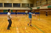 3/2(土)18:00～北スポーツセンターで、自分のレベルに合った楽しいバドミントンやりませんか？ 