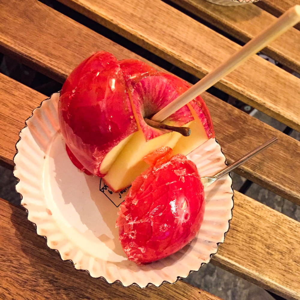 10月11日（金）、りんご飴食べたい！