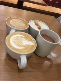 久々に！！カフェで友達作り🤝