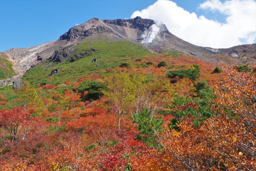 【10月24日（土） 】秋の那須を楽しむ・南月山トレッキング企画