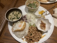 カフェでご飯で友達作り🤝