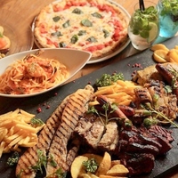 美味しいお店を巡ろう！今回のテーマは「ダイニングバーでオシャレランチ✨」