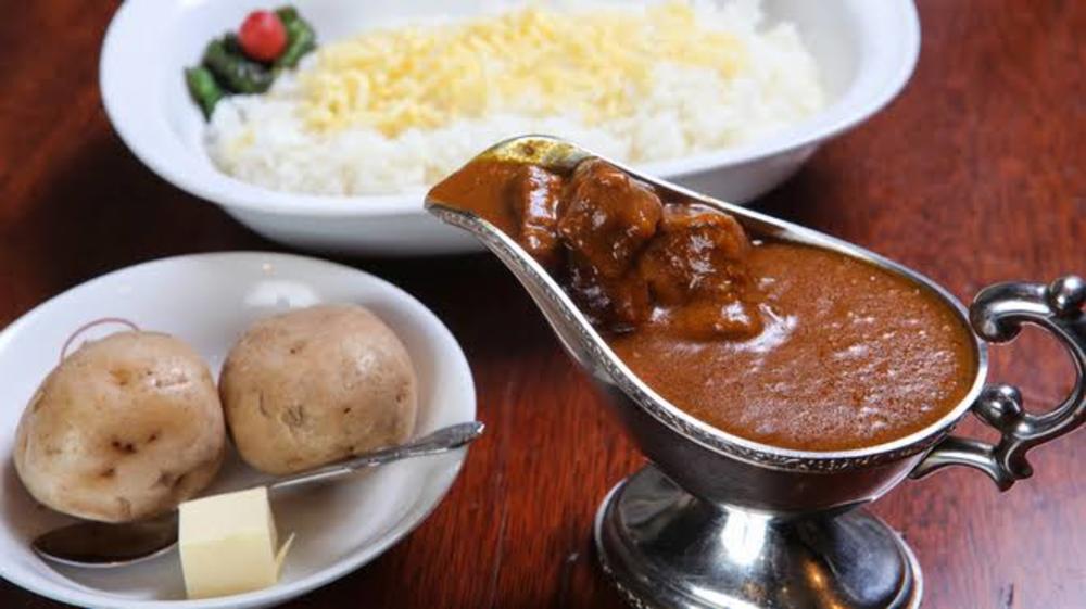 神保町でカレーを食べようぜ！