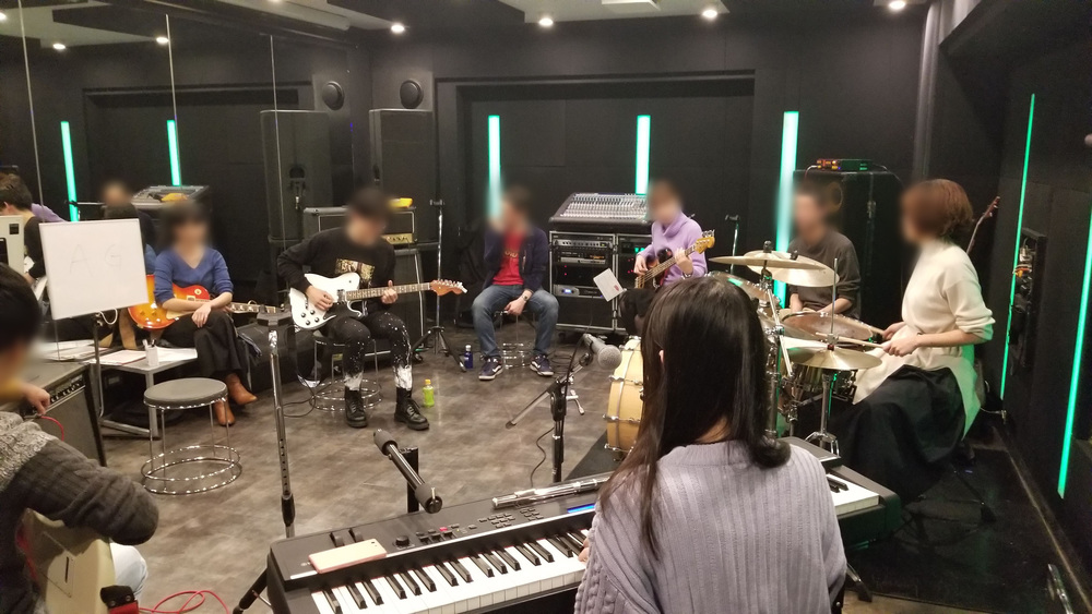 初心者向け社会人音楽バンドサークル 【演奏会／セッション】3/6(土) 18:00開催！