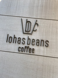 3/12（土）9時〜
名物のナポレオンパイ食べちゃう⁉︎😋
それとも、パンモーニング🥐⁉︎

表参道にある素敵カフェで朝カフェを楽しもう☕︎☕︎