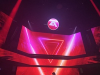 渋谷の大人気club:ATOMに魂を解放しない？