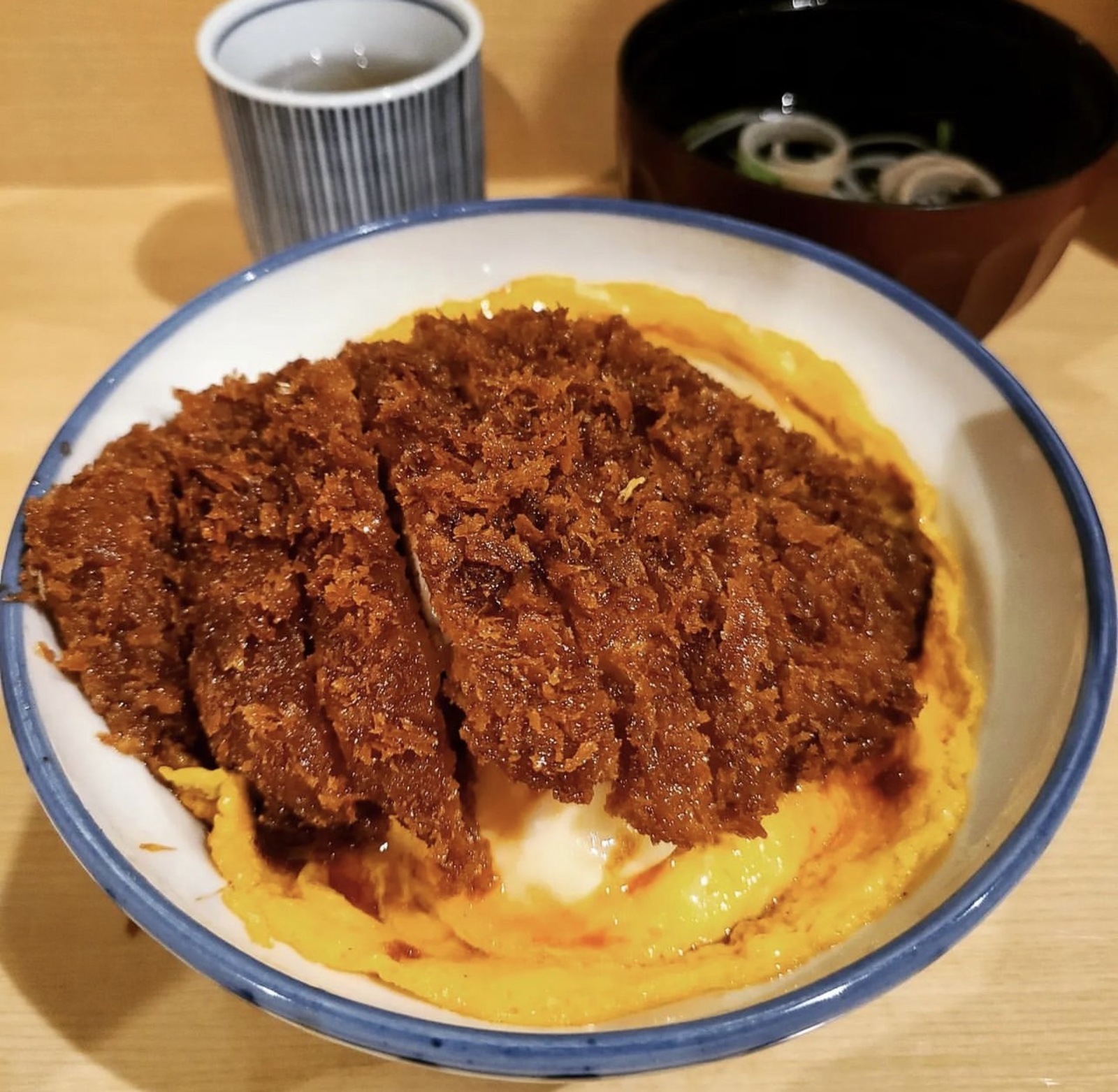 12/1 12:00~ 渋谷で話題のかつ丼ランチ！