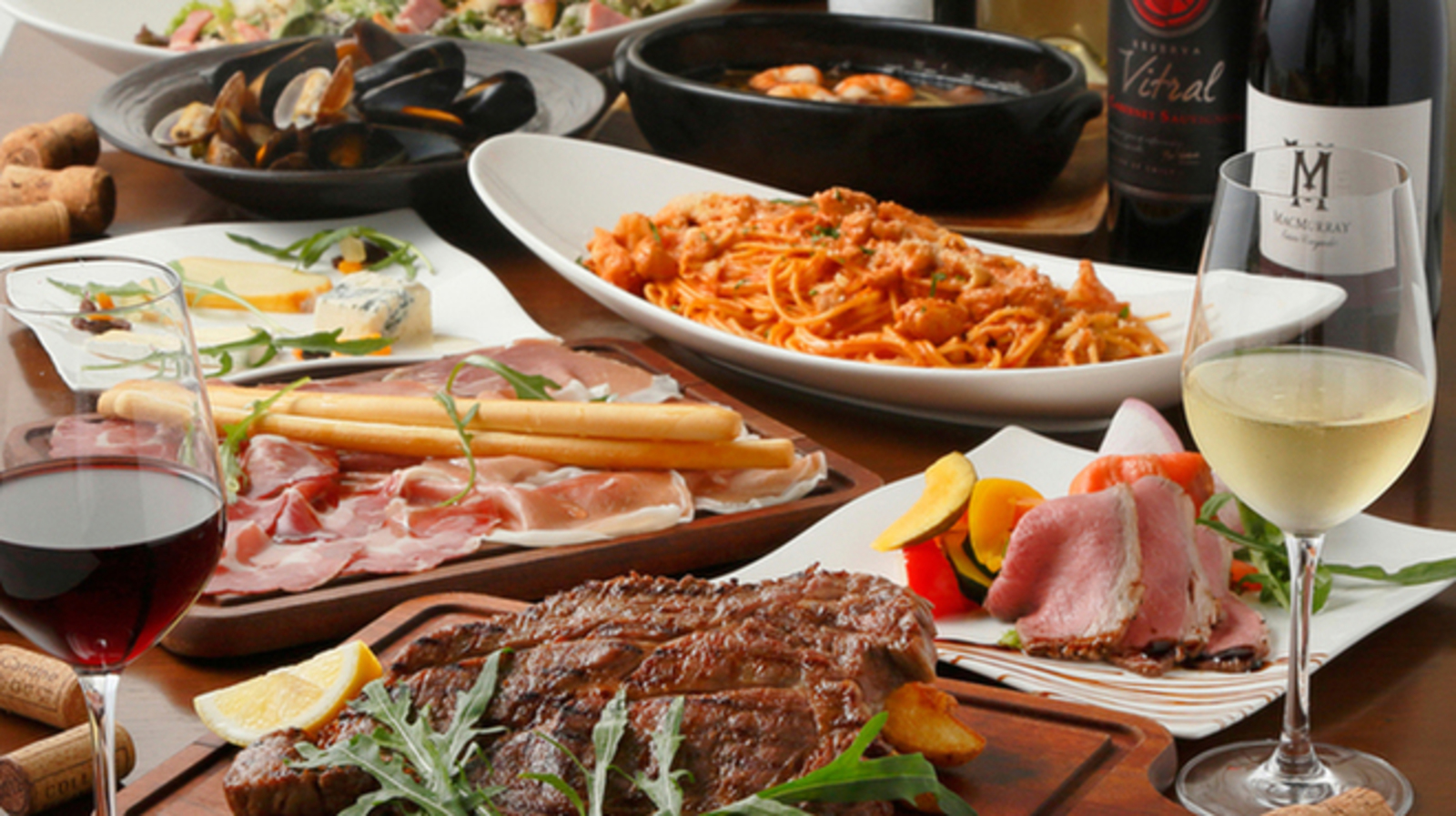 独身限定☆クリスマスイブイブを楽しむ夜☆貸し切り空間をイタリアン×ワインで楽しむ♪