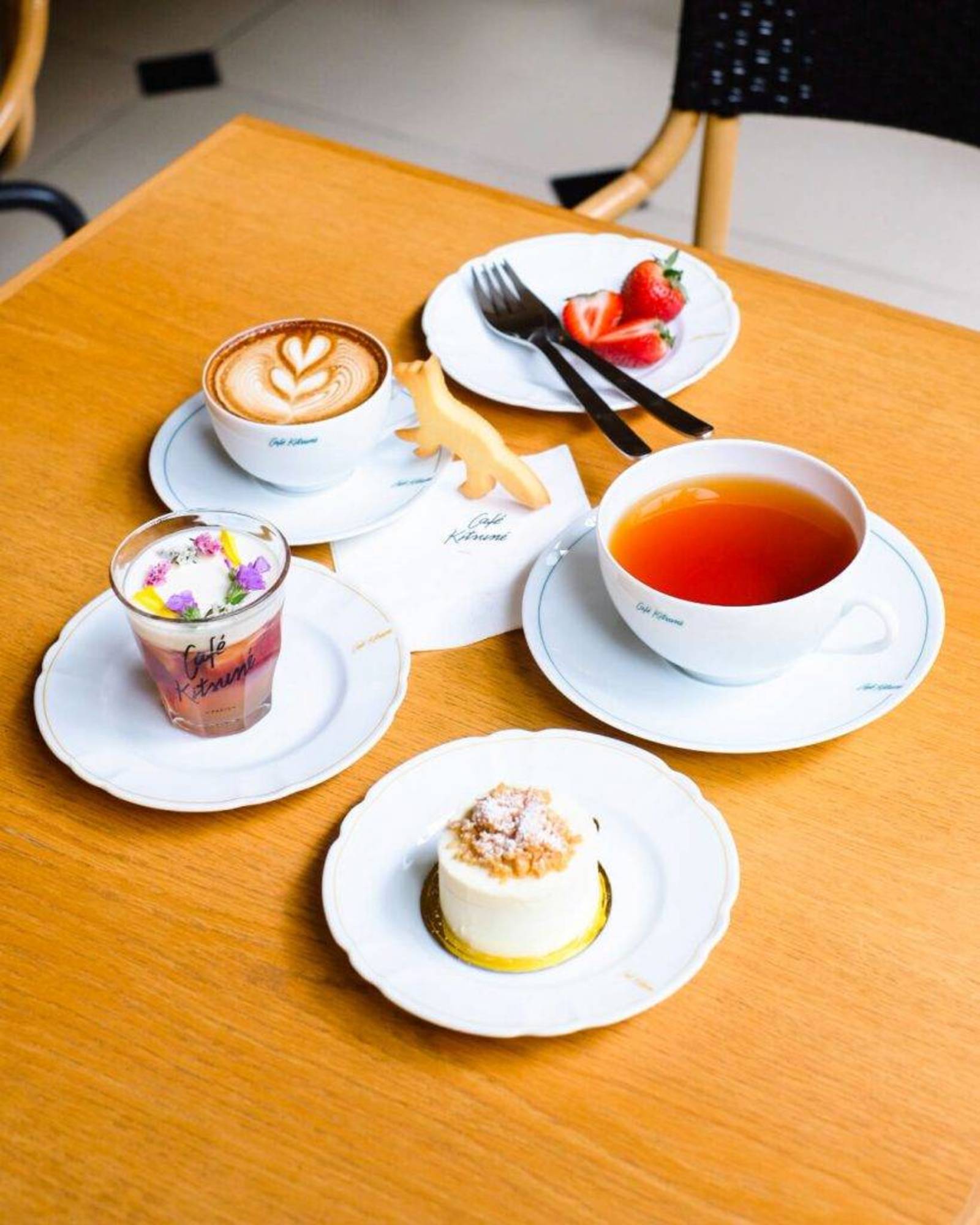 フランス発のカフェへ行こう⭐⭐名物はフォンダンショコラです〜