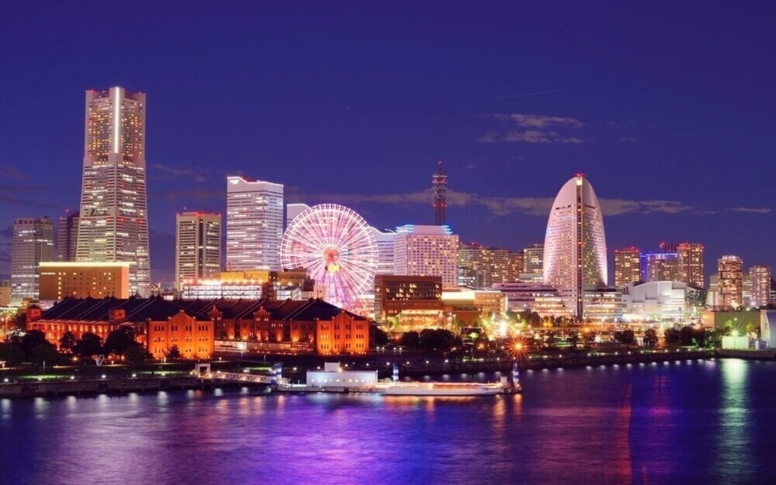 横浜みなとみらいでナイトウォークをしよう🎡✨