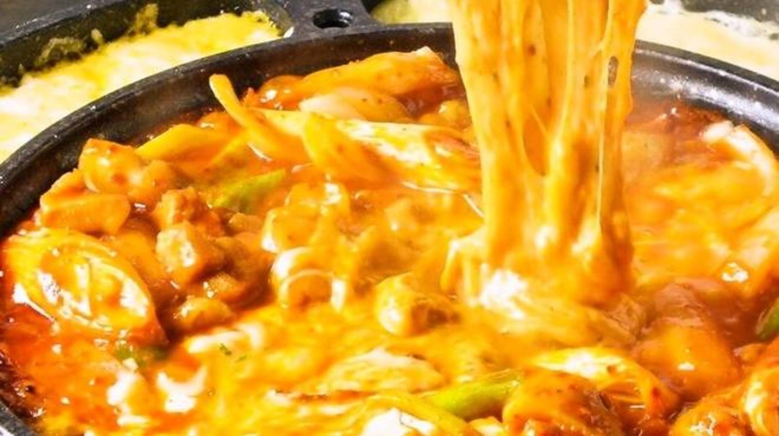 大人気の韓国居酒屋へ行こう！おすすめはチーズダッカルビと海鮮チヂミです🐣🐣