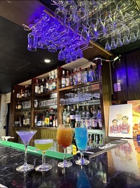 本日まだ間に合いますよ🙆‍♀️【カラオケ＆ダーツ＆飲み放題！】7名参加確定済・バーを自由に使えます！溜池山王・お初大歓迎・気軽に飲み会しましょう～！