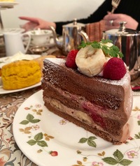 平日夜カフェ☕️お仕事終わりのほっと一息