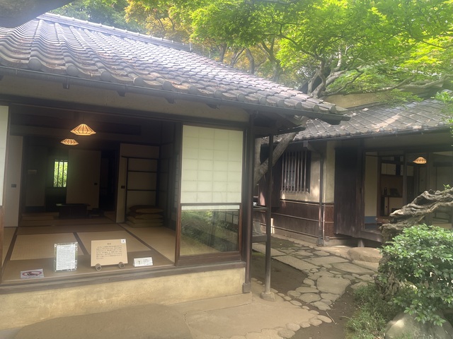 林芙美子記念館