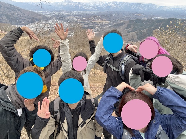 2026/2/11 (水・祝)
ロウバイや梅が咲き誇る宝登山でハイキングを楽しむイベント