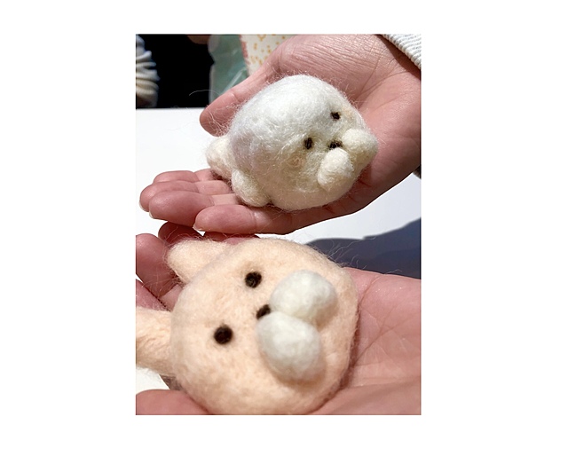 皆で羊毛フェルトに挑戦しました😊
