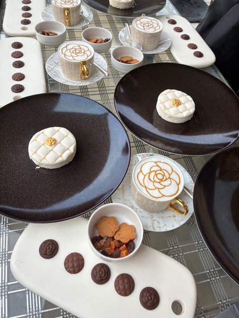 シャネル女子会