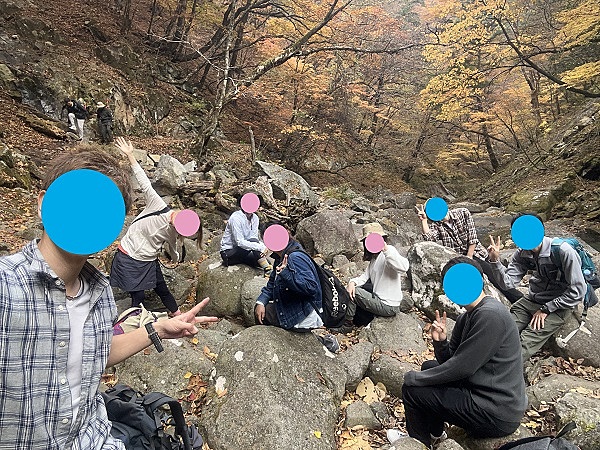 11/5 (日) 3連休も最終日となり昨日に引き続き夏日の天気が続きました