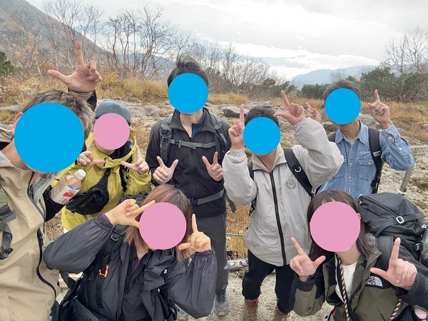 2025/10/11 (土)
美しい紅葉が広がる木曽駒ヶ岳で登山を楽しむイベント