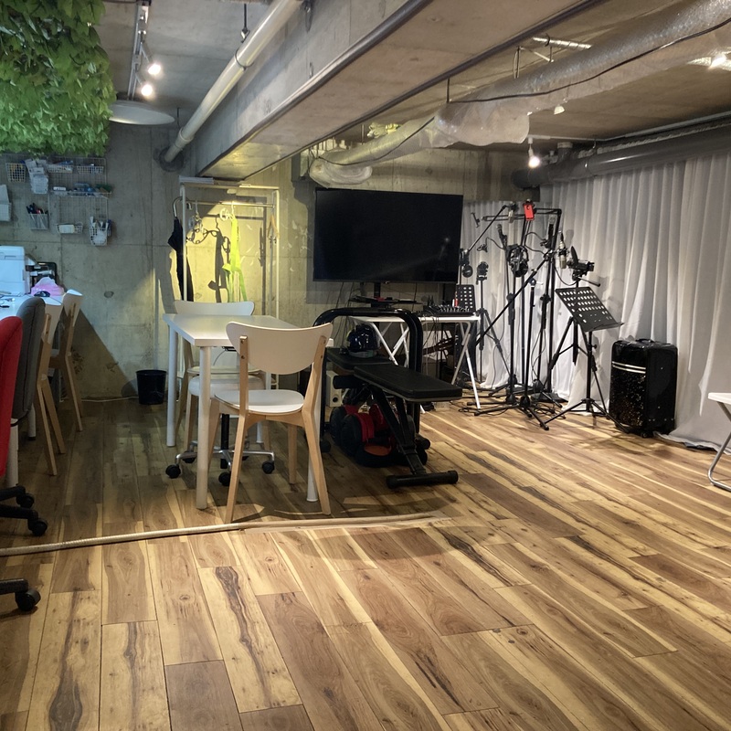 SECRET BASE TOKYO(大人の秘密基地)