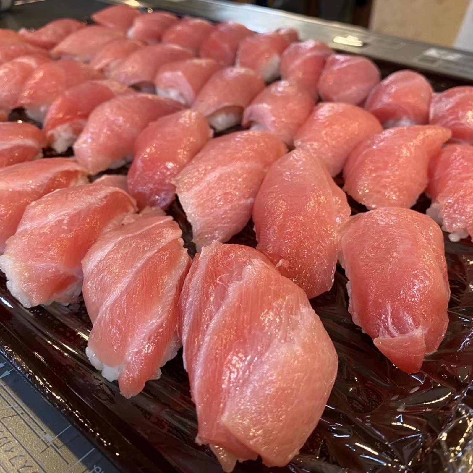 食べまくろう会