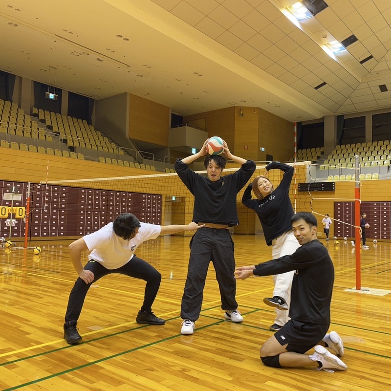 バレーボールやりたい人🙋‍♀️🏐