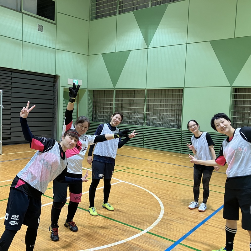 女子フットサルチーム【Ｐ．Ｆ．Ｉ．】　東京都八王子市で活動中