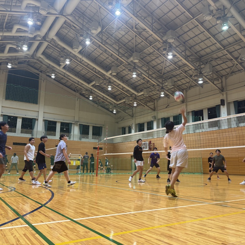 🏐体育会系ノリ歓迎！20代で楽しむレーボール🔥