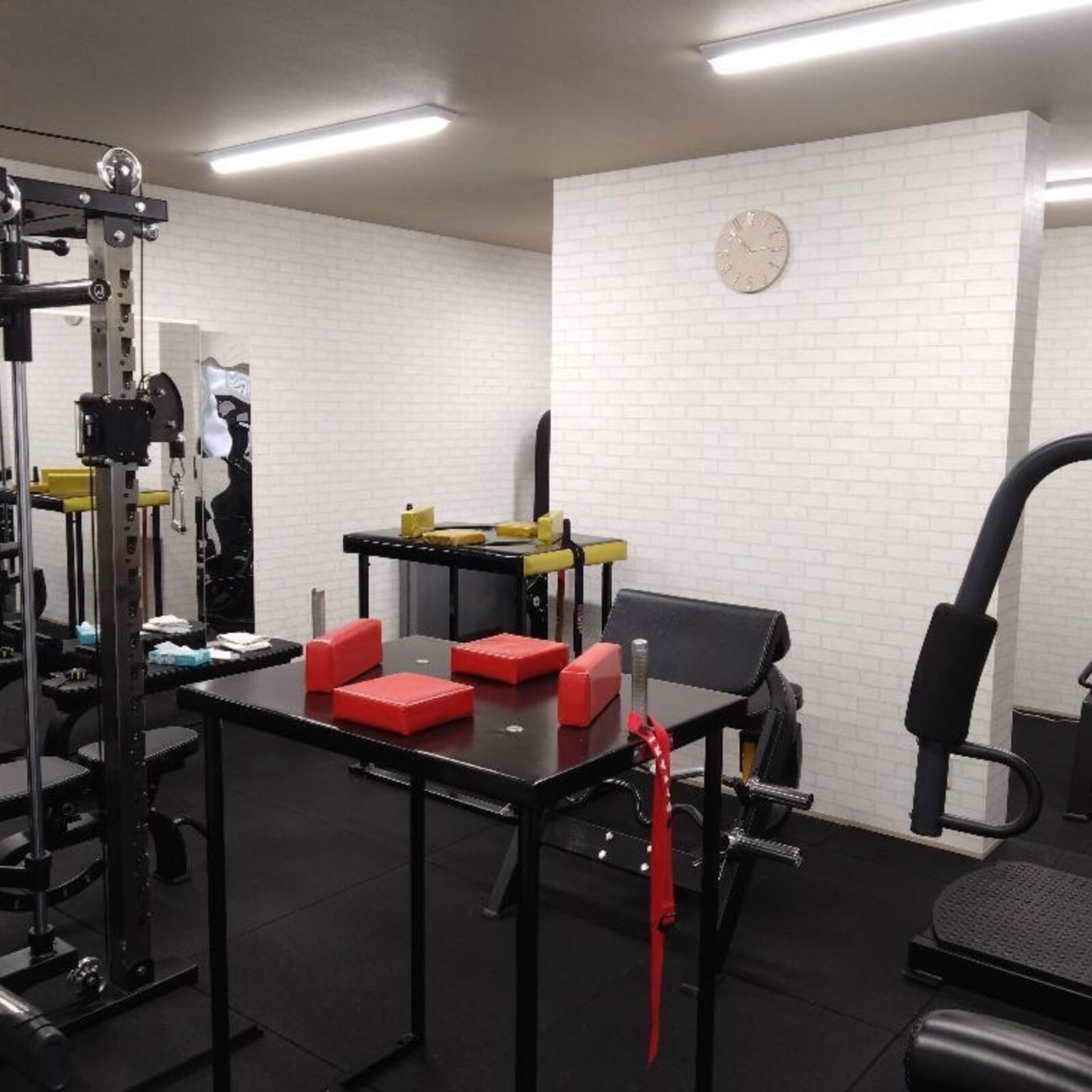 置賜アームレスリング愛好会