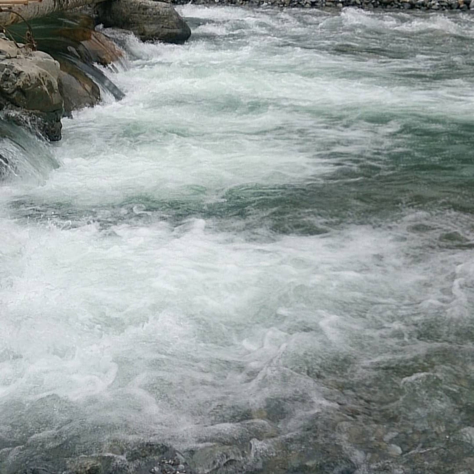 元釣具店店長が主催！ペスカ渓流管理釣り場ルアーフライフィシングサークル