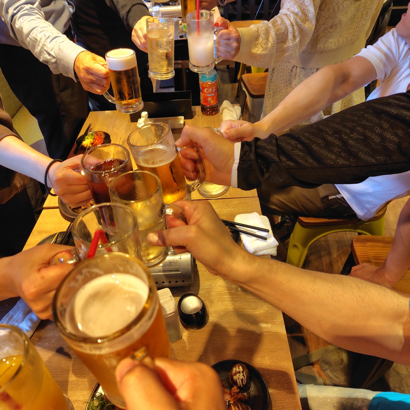 飲み会サークル社畜の会