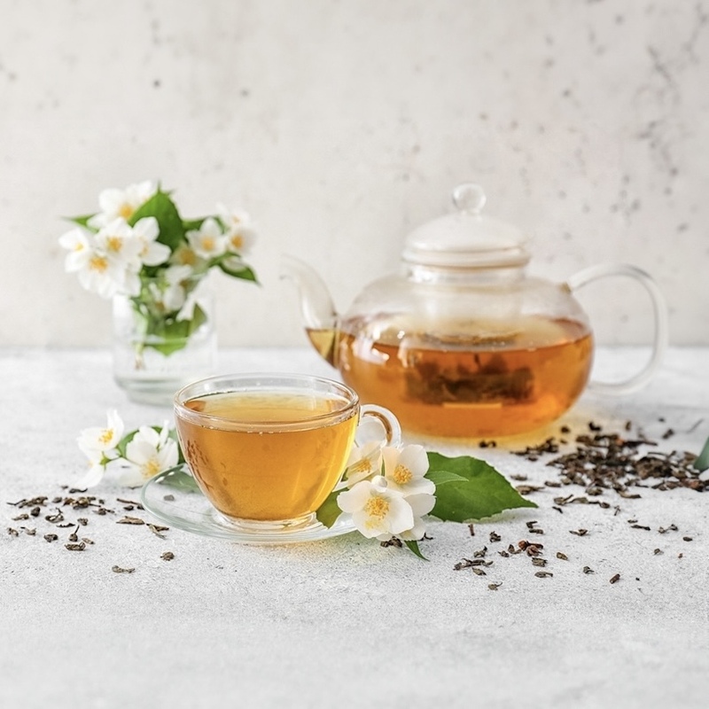 カフェで茉莉花茶（ジャスミンティー）🍋🌼🐝