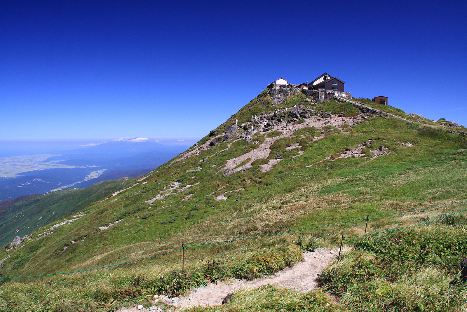 【8月20日（日）】山形の名峰を歩こう！日本百名山の月山にてトレッキング企画