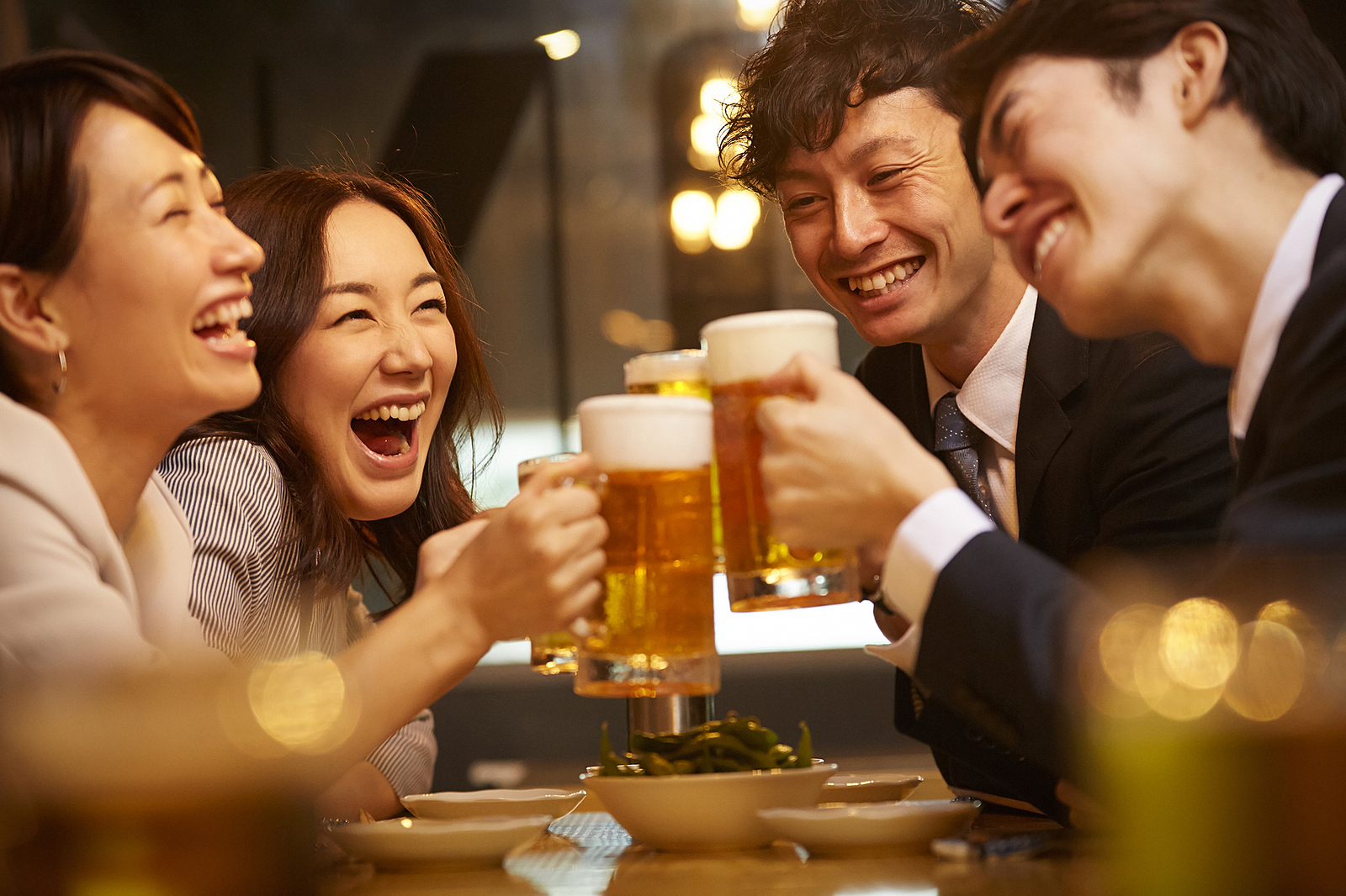 瓶ビール飲み放題&カラオケ歌い放題