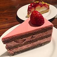 【先着4名無料】表参道の超人気カフェへ行こう！おすすめはいちごタルトです🏵️🏵️