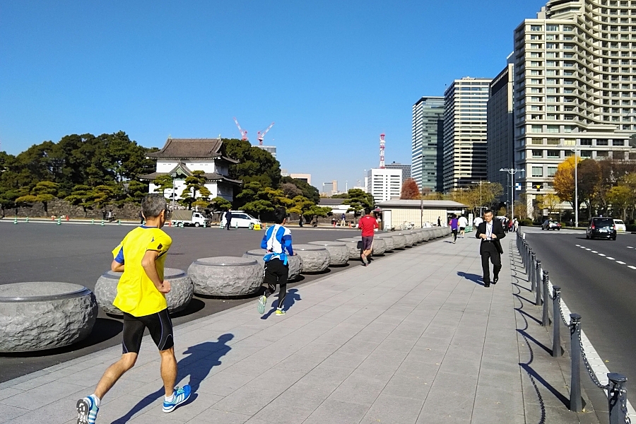 【20代主催】日曜日のお昼に皇居ランしませんか！