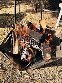 焚き火イベント　〜炎を囲んでほっこりしよう〜