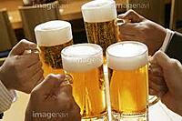 みんなで楽しく交流会♪飲みましょう♪