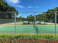 たまには運動！日比谷公園でテニスをした後に楽しく飲もう♬