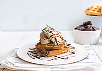 【先着1名無料】朝から焼きたてワッフルを堪能できるカフェに行こう🧇