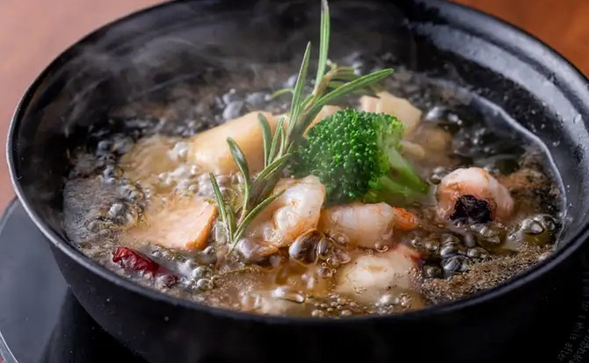 【残り1枠】【アヒージョ専門店】都内でここだけ！！自分好みにアレンジできるアヒージョを食べに行こう🦐