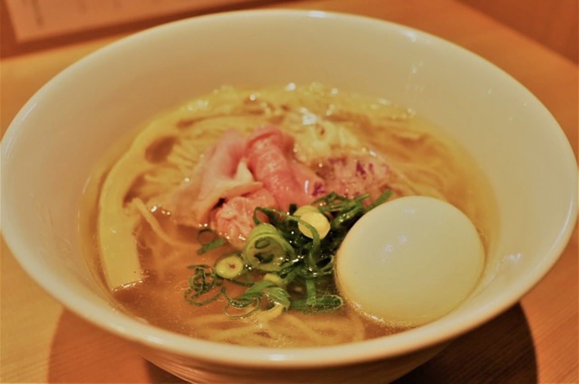 100円！【30代女子会】新宿の金目鯛ラーメンを食べに行こう🍜