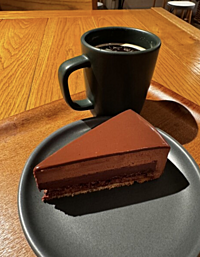 百名店！蔵前のカフェでチョコレート菓子を食べよう🍫